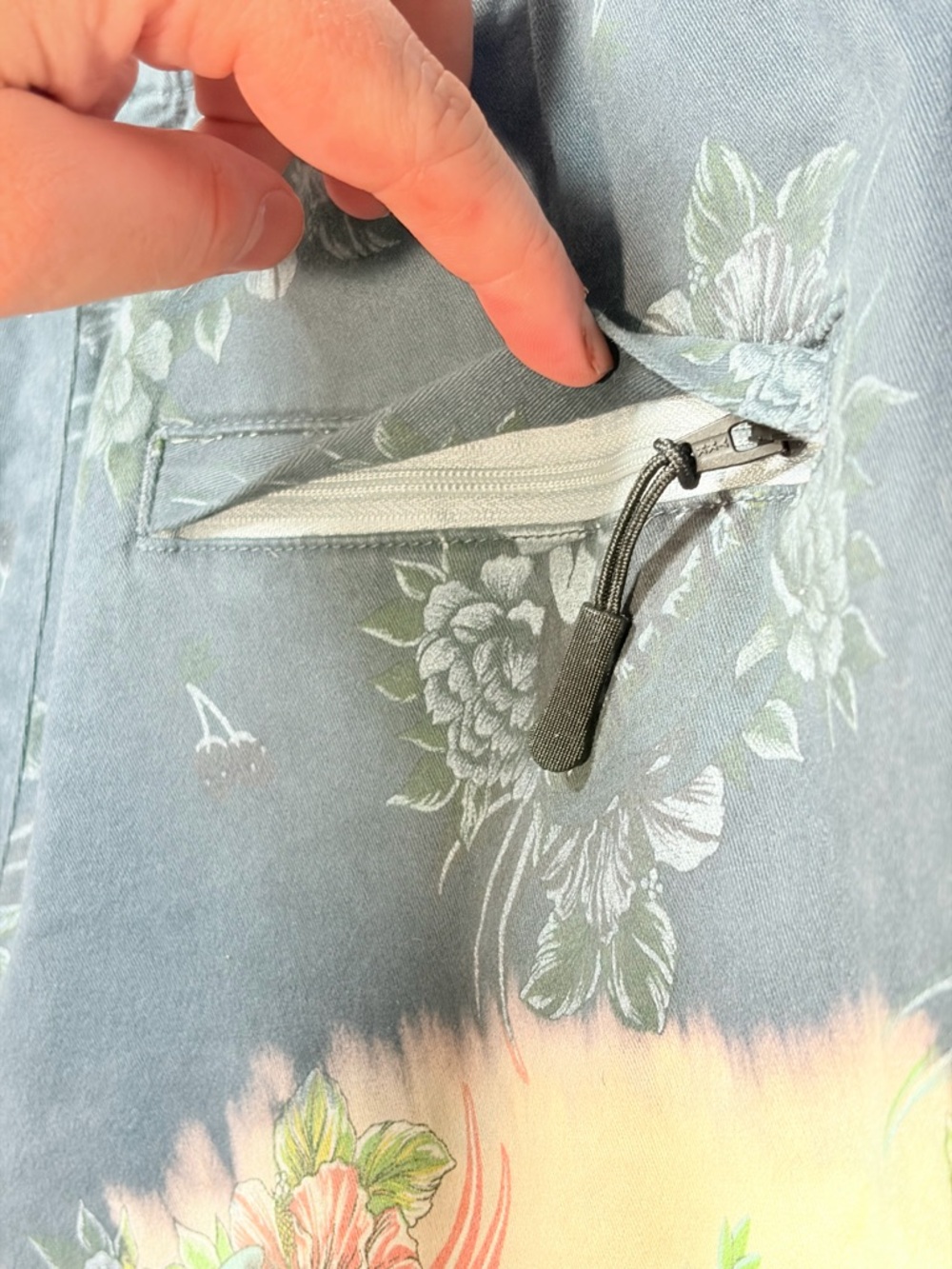 Icecream Floral Print Casual Shorts Large Waist 34 - Picture 7 of 9